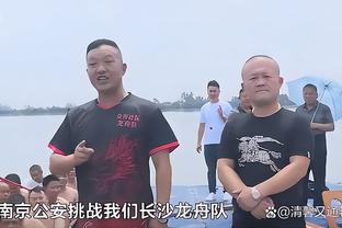 阿根廷跟队记者：恩佐将留在切尔西，他没有提出过离队的要求